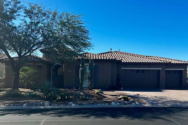 House sit in Oro Valley, AZ, US