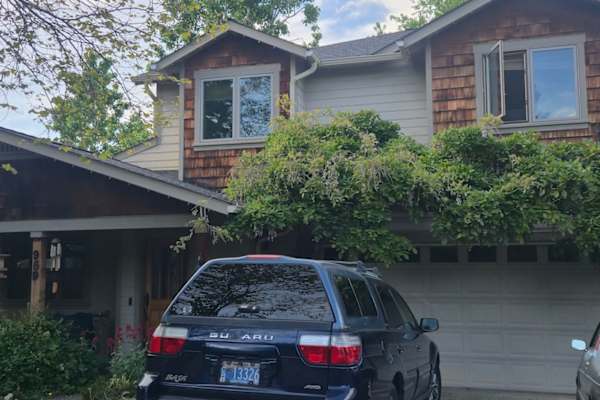 House sit in Medford, OR, US