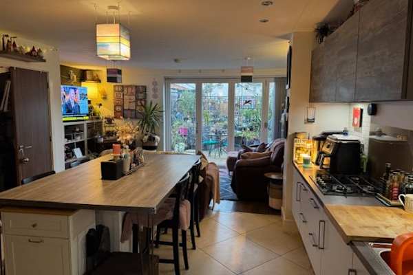 House sit in Edinburgh, United Kingdom