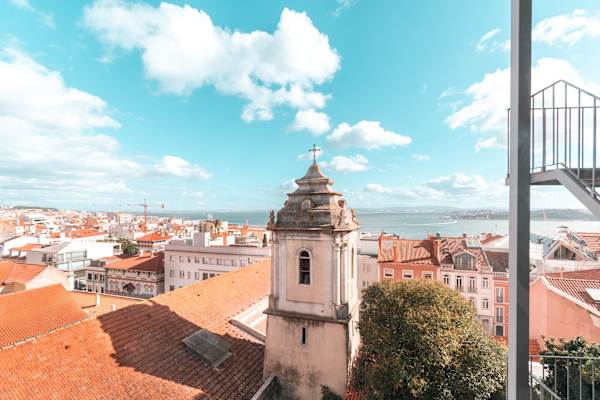 House sit in Lisbon, Portugal