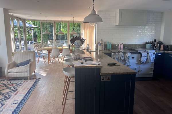 House sit in Frome, United Kingdom