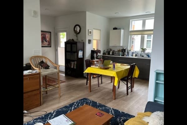 House sit in Anacortes, WA, US