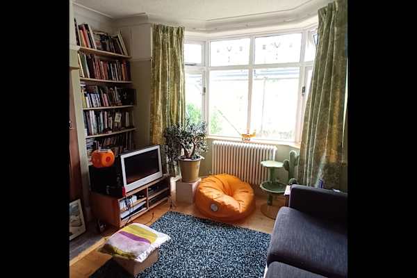 House sit in Manchester, United Kingdom