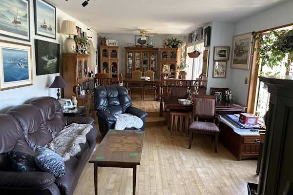 House sit in Madeira Park, BC, Canada