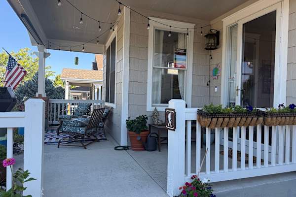 House sit in Castle Rock, CO, US