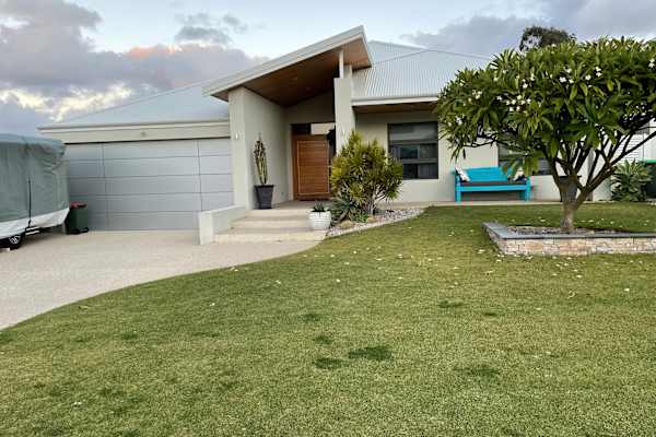 House sit in Perth, WA, Australia
