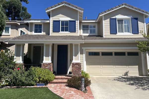 House sit in Orange, CA, US