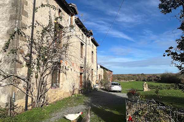 House sit in Bussière-Poitevine, France
