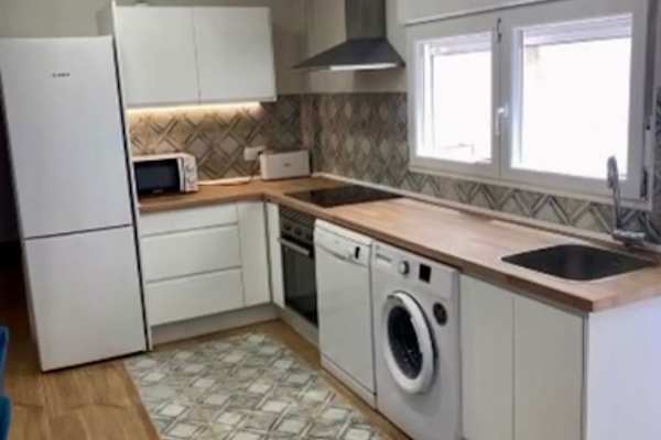 House sit in Moncada, Spain