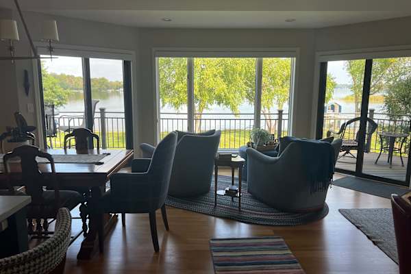 House sit in Excelsior, MN, US