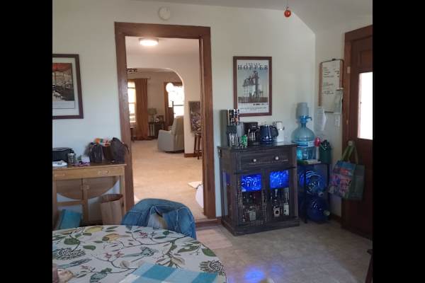 House sit in Columbia, MO, US