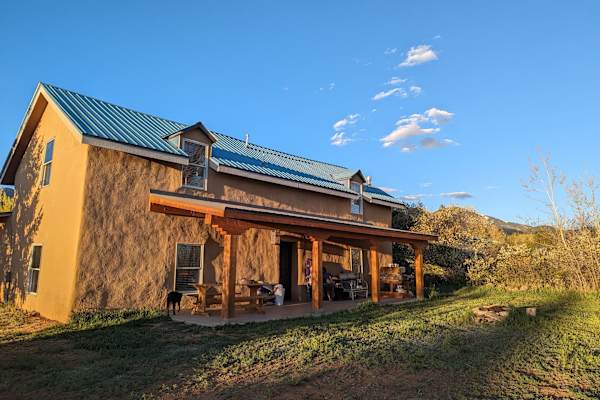 House sit in Taos, NM, US