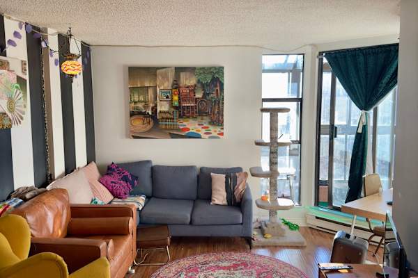 House sit in Vancouver, BC, Canada