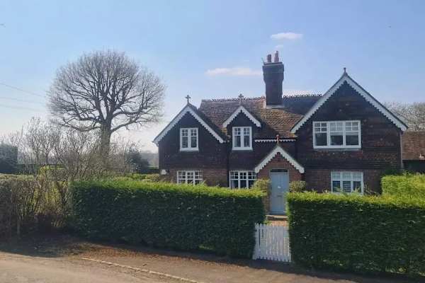 House sit in Uckfield, United Kingdom