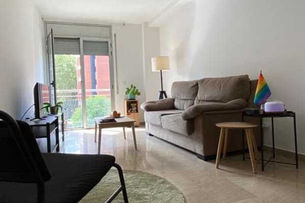 House sit in Girona, Spain