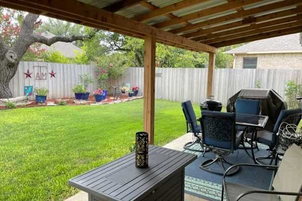 House sit in Fredericksburg, TX, US