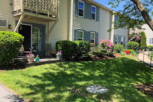 House sit in Shelburne, VT, US