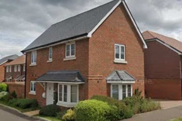 House sit in Hailsham, United Kingdom