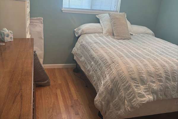 House sit in Roseville, CA, US
