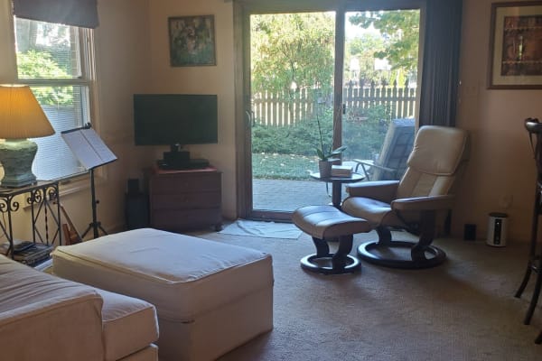 House sit in Portsmouth, VA, US