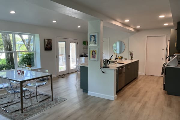 House sit in Austin, TX, US