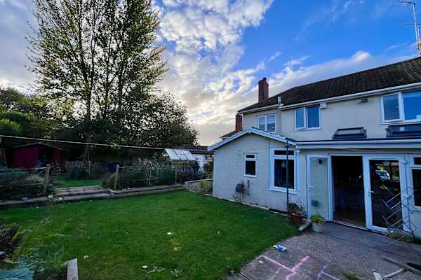 House sit in Bristol, United Kingdom