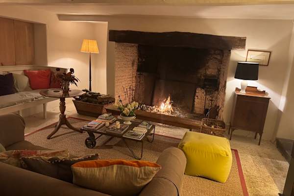 House sit in Beaminster, United Kingdom