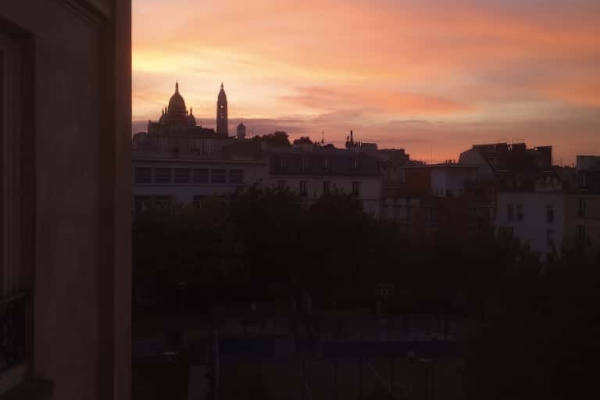 House sit in Paris, France