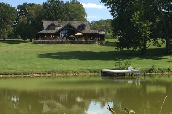 House sit in Mountain Grove, MO, US