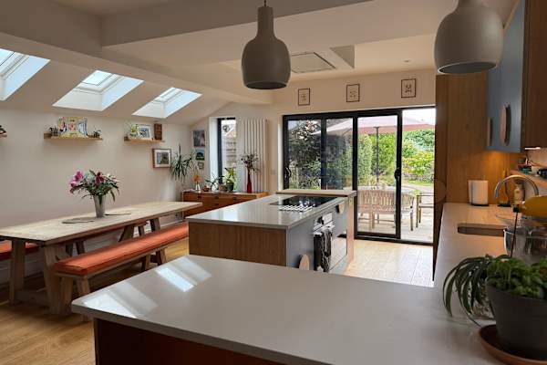 House sit in Midhurst, United Kingdom