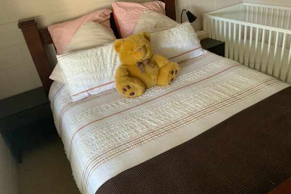 House sit in Mount Compass, SA, Australia