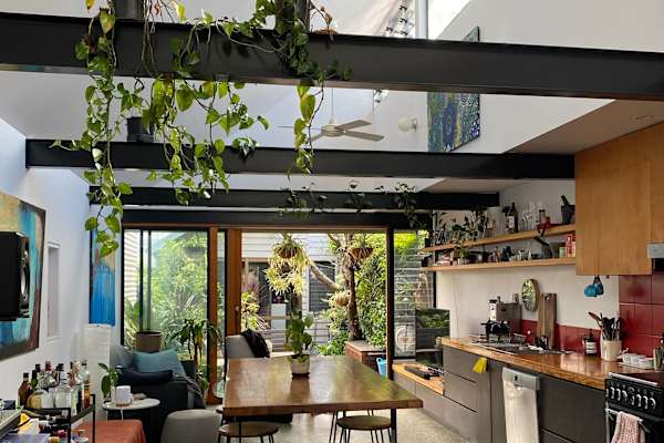 House sit in Melbourne, VIC, Australia