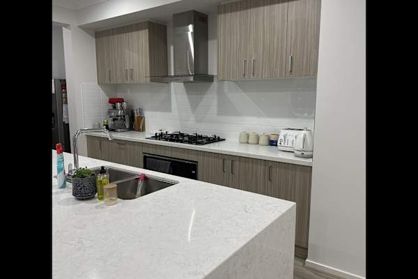 House sit in Melbourne, VIC, Australia