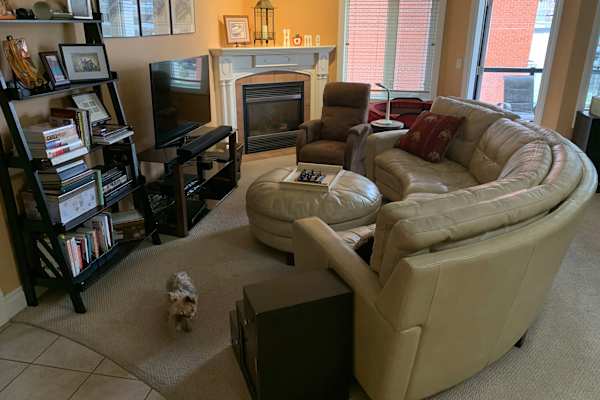 House sit in Edmonton, AB, Canada