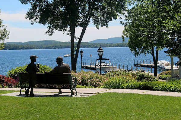 House sit in Wolfeboro, NH, US