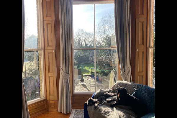 House sit in Devizes, United Kingdom