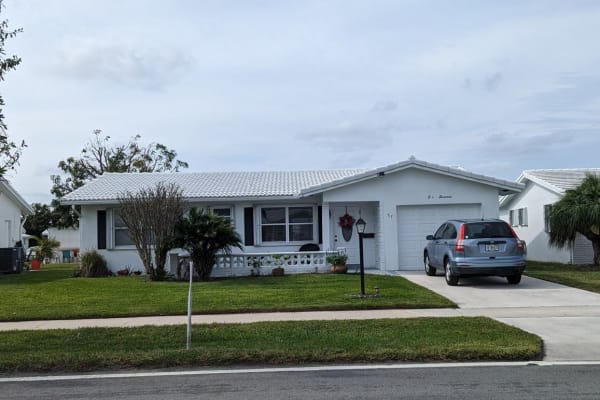 House sit in Boynton Beach, FL, US