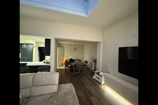 House sit in Dartford, United Kingdom