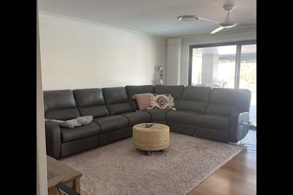 House sit in Port Macquarie, NSW, Australia