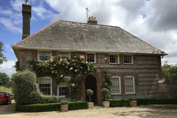 House sit in Dorchester, United Kingdom