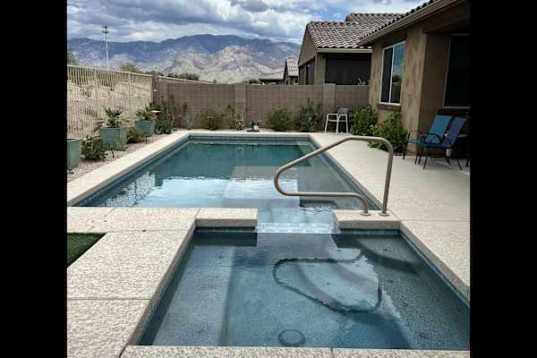 House sit in Tucson, AZ, US