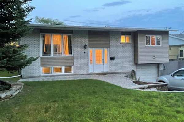 House sit in Gatineau, QC, Canada