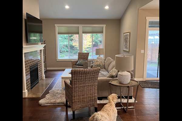 House sit in Olympia, WA, US
