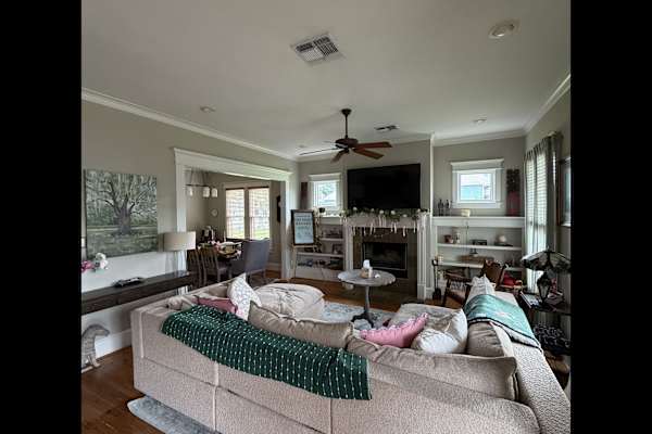 House sit in Houston, TX, US