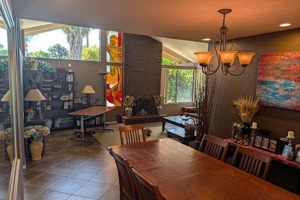 House sit in Sacramento, CA, US