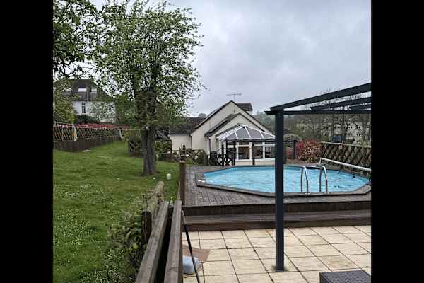 House sit in Avening, United Kingdom