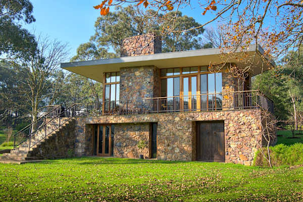 House sit in Wandin, VIC, Australia