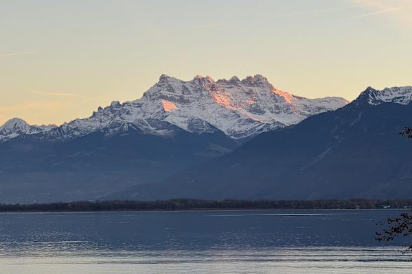 House sit in Montreux, Switzerland
