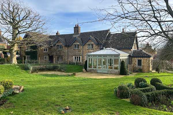 House sit in Oakham, United Kingdom