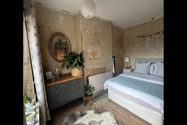 House sit in Alfreton, United Kingdom